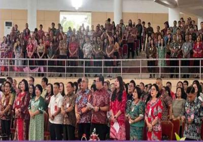 Wagub Steven Kandouw Beribadah Paskah 2024 Bersama ASN-THL Pemprov Sulut