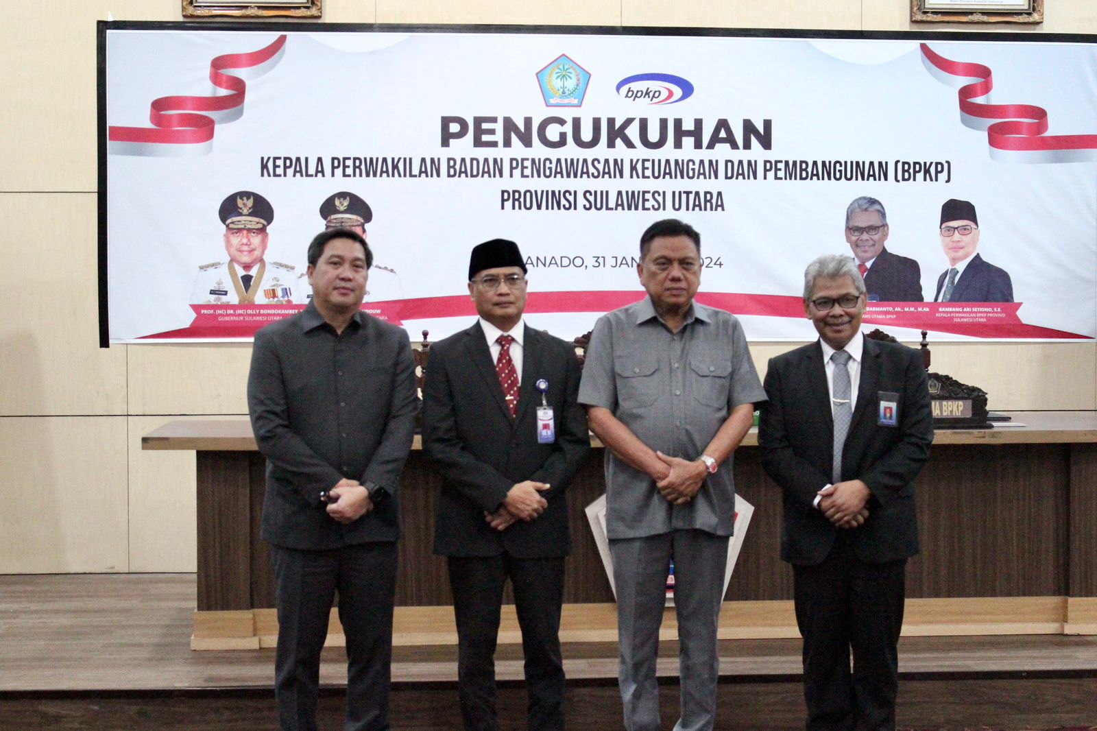 Gubernur Olly Dondokambey  Kukuhkan Kepala BPKP Sulut Bambang Ari Setiono