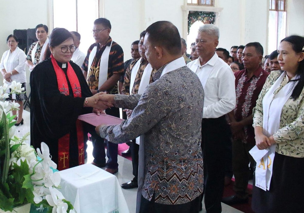Jemaat GMIM Eben Haezer Kombos Sarat Kegiatan