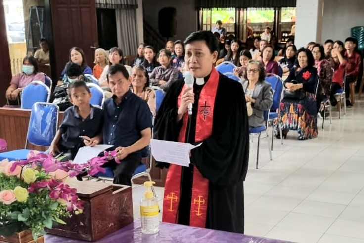 Jemaat GMIM Eben Haezer Ranomerut Doakan Pdt Deisy