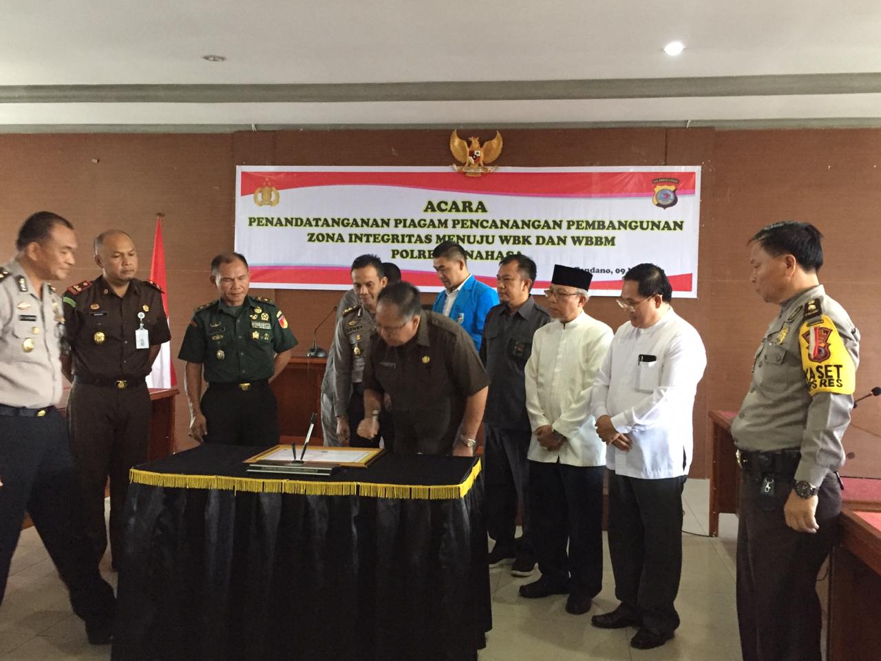 Sekda Paparkan Komitmen Pemkab Minahasa Berantas Korupsi