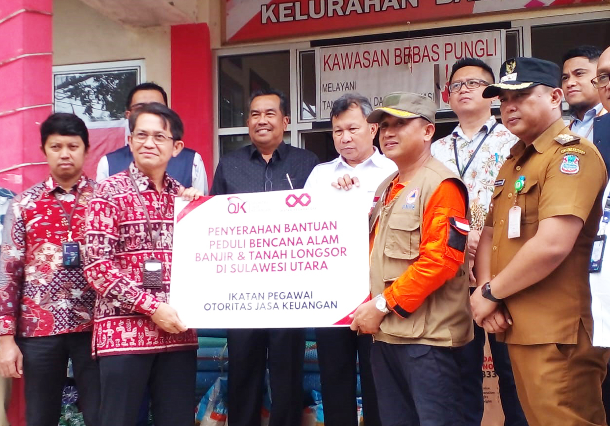 FKIJK Sulut Peduli Korban Banjir Manado