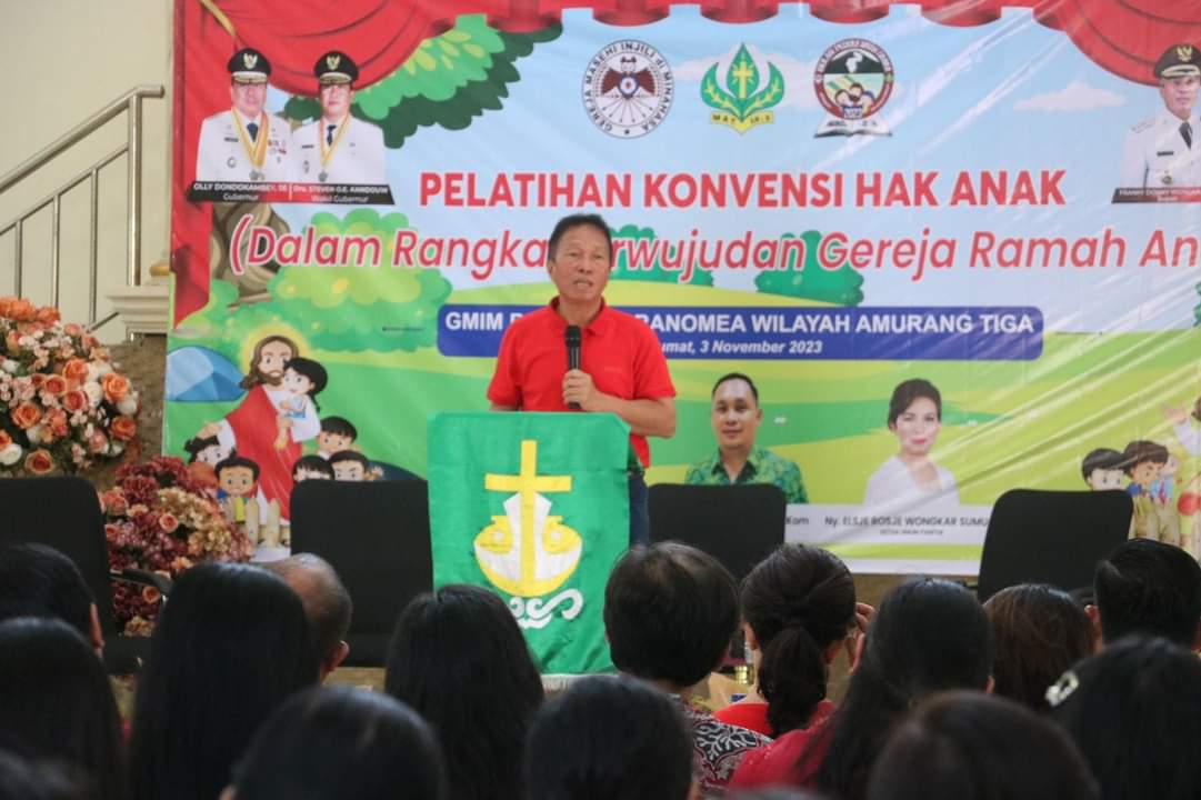 Buka Pelatihan Konvensi Hak Anak, Ini Pesan Bupati Minsel 