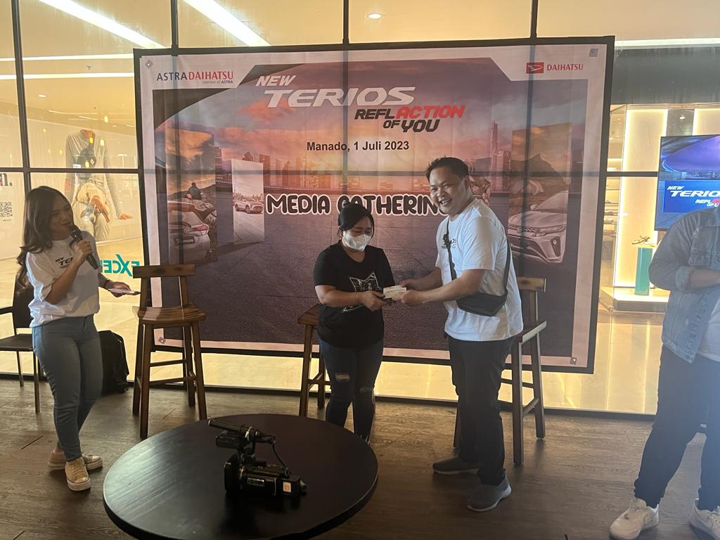 Kolaborasi Sosialisasi Program, Astra Daihatsu Apresiasi Insan Pers di Sulut