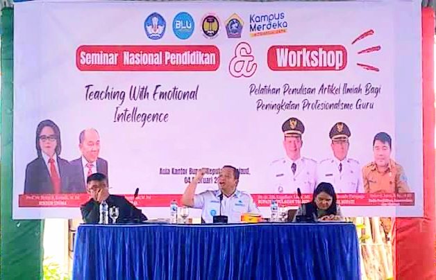 Bupati E2L Buka Rakor Satuan Pendidikan dan Seminar Nasional