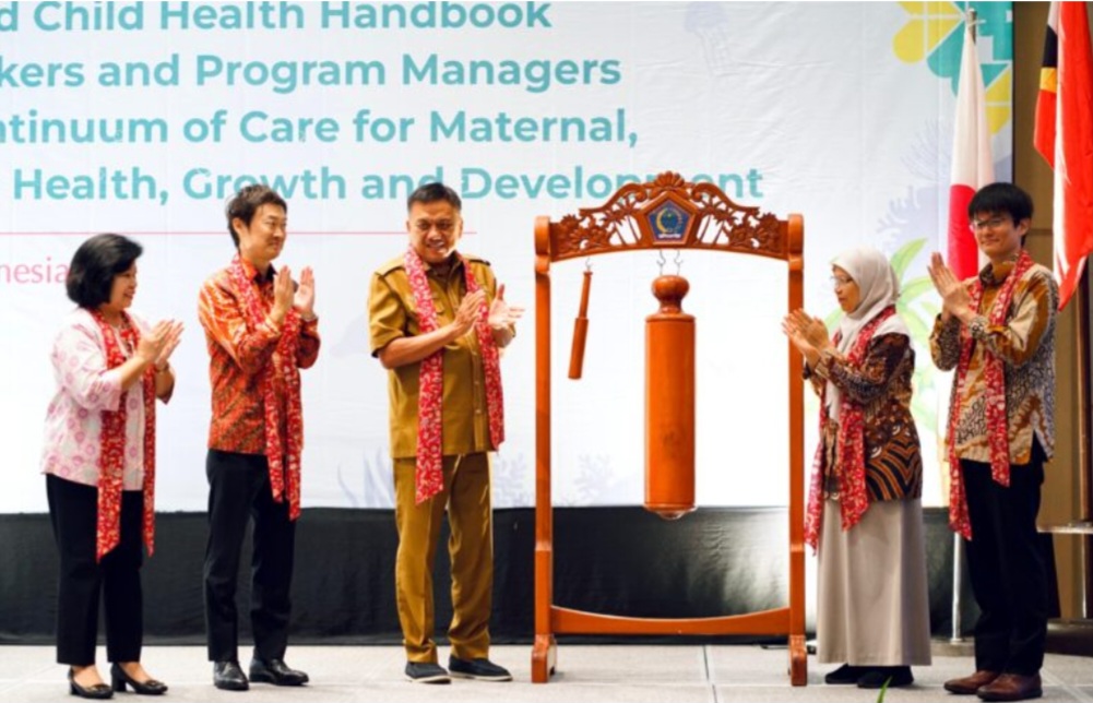 Gubernur Olly Hadiri Opening Ceremony Knowledge Sharing Program on Maternal and Child Health Handbook