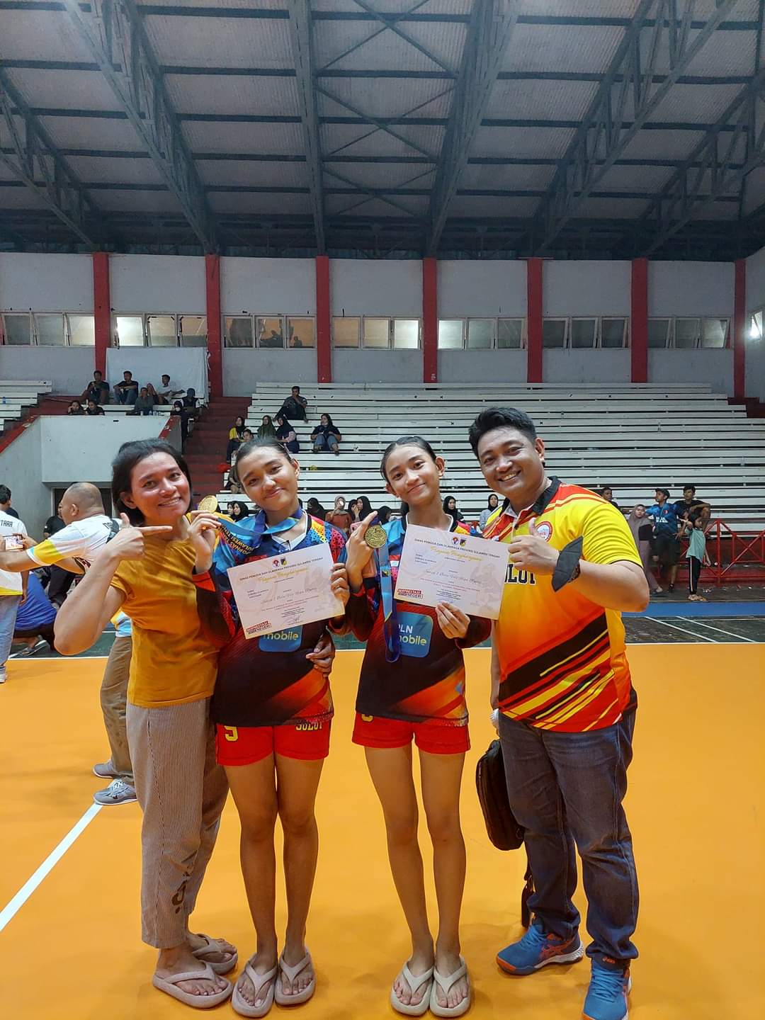 Persembahkan Juara Untuk Sulut Hebat, Santa dan Clarissa Thomas Bersukacita