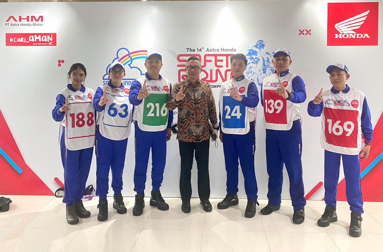 Instruktur dan Perwakilan Komunitas Honda Ikut Uji Kompetensi Safety Riding