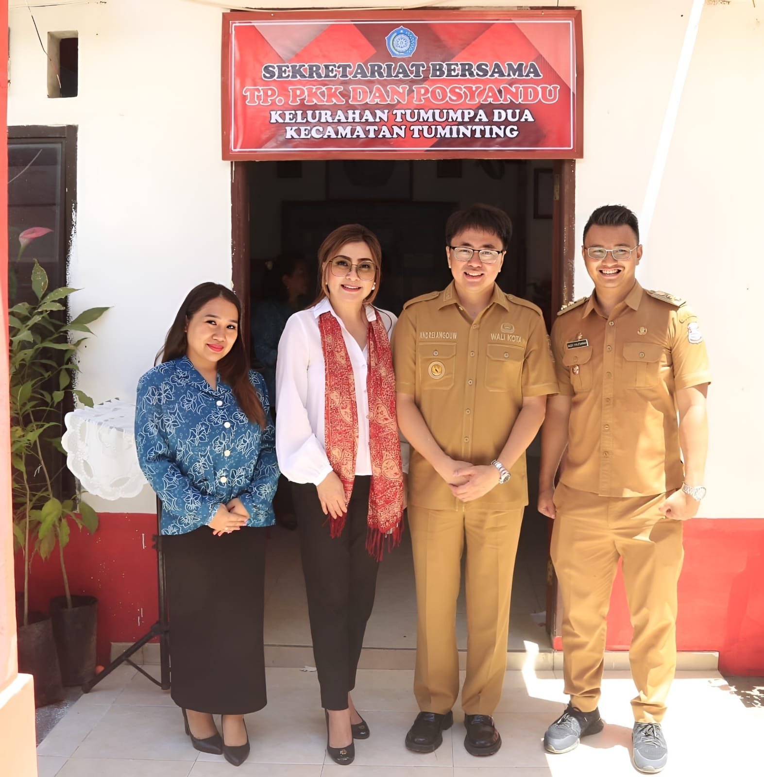 Walikota Tanam Pohon di Tumumpa II, Didampingi Istri dan Legislator Sulut 