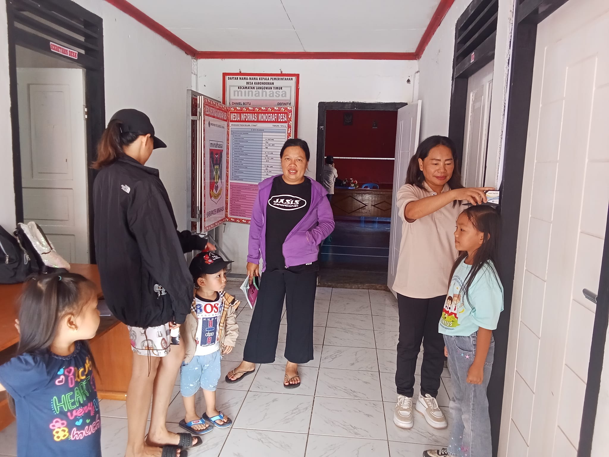 Giat Posyandu, Pemdes Karondoran Beri Makanan Tambahan Untuk Balita 