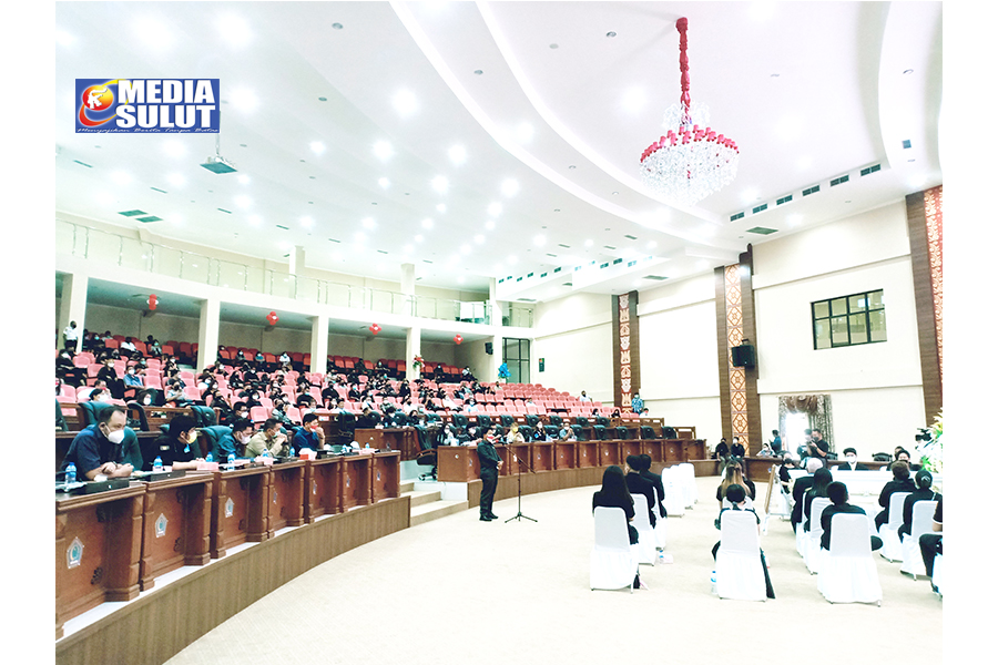 Personil DPRD Sulut Lepas Kepergian Bu Winsu