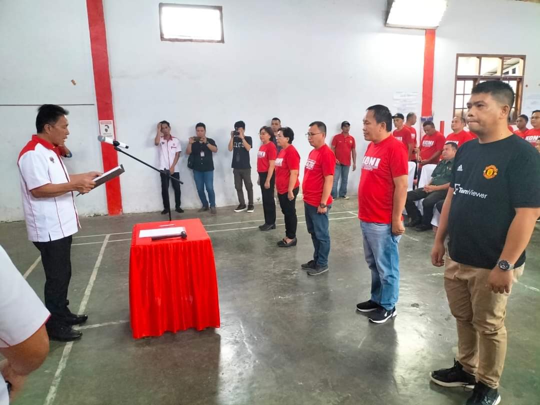 Bupati Minsel Lantik Pengurus KONI Motoling Raya, Kumelembuai dan Ranoyapo 