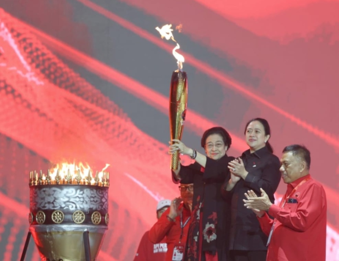 Buka Rakernas PDIP ke V, Ketum Megawati didampingi Bendum Olly dan Ketua Puan