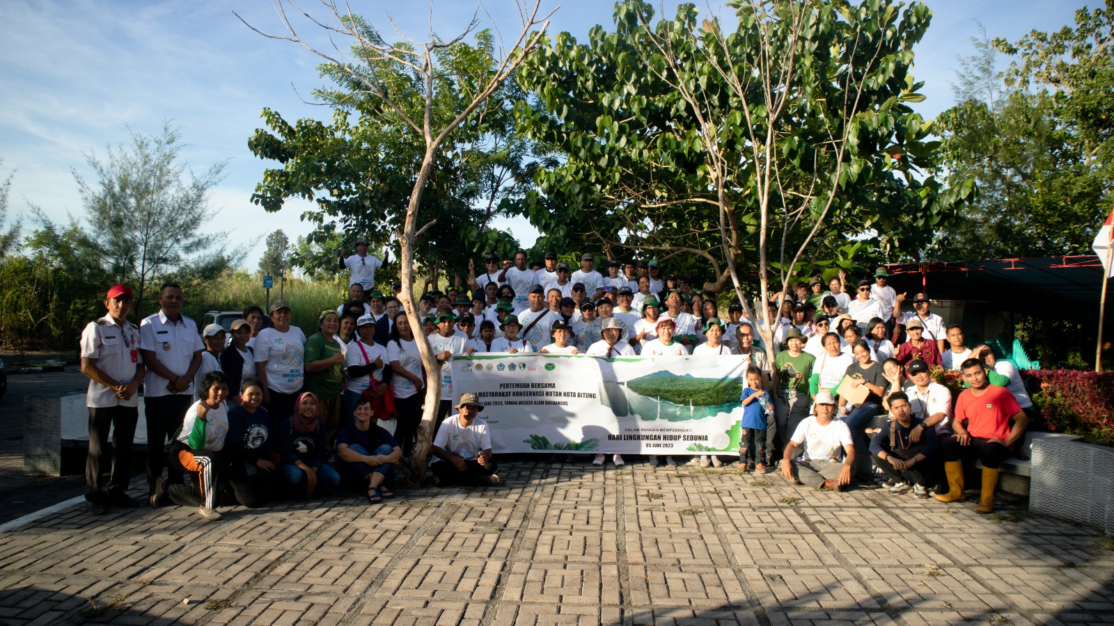 FMKH Bitung Lakukan Ini Untuk Peringati Hari Lingkungan Hidup