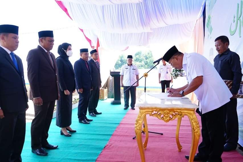 Jelang Kepemimpinan Berakhir, Depri Kembali Lantik Pejabat Teras