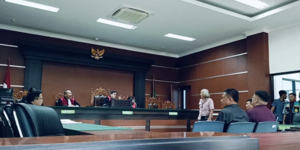 Cemarkan Nama Baik Gubernur Olly, Dolfie Maringka Minta Maaf