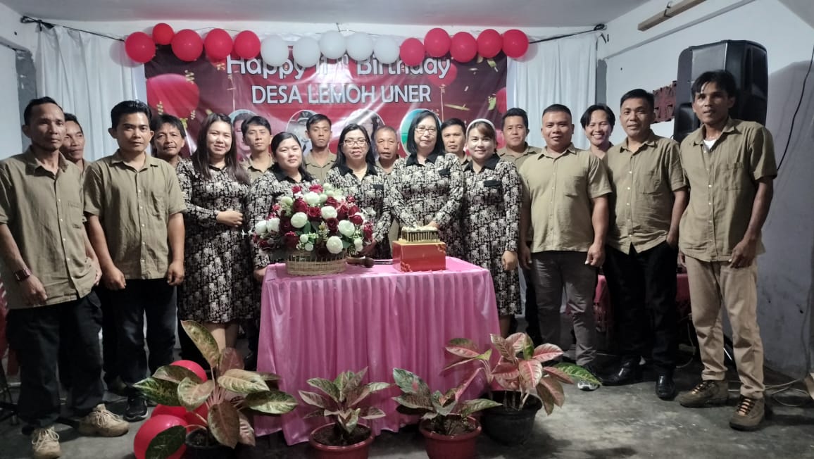 Pemdes dan Masyarakat Lemoh Uner Bersyukur di Perayaan HUT Desa Ke-11