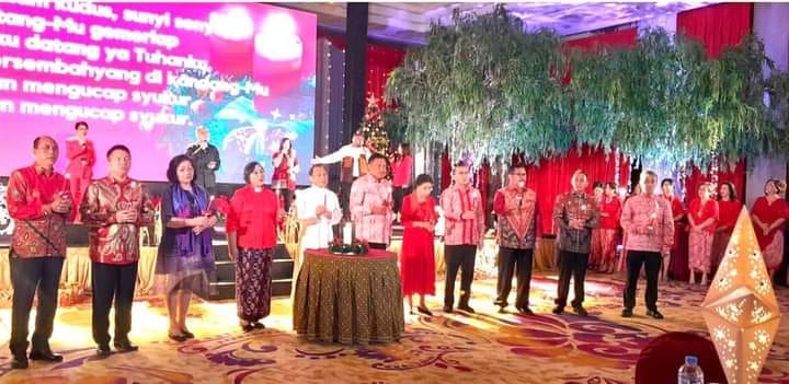 Lagu 'Opo Wananatas' Awali Perayaan Natal dan Kunci Taon Alumando Jakarta