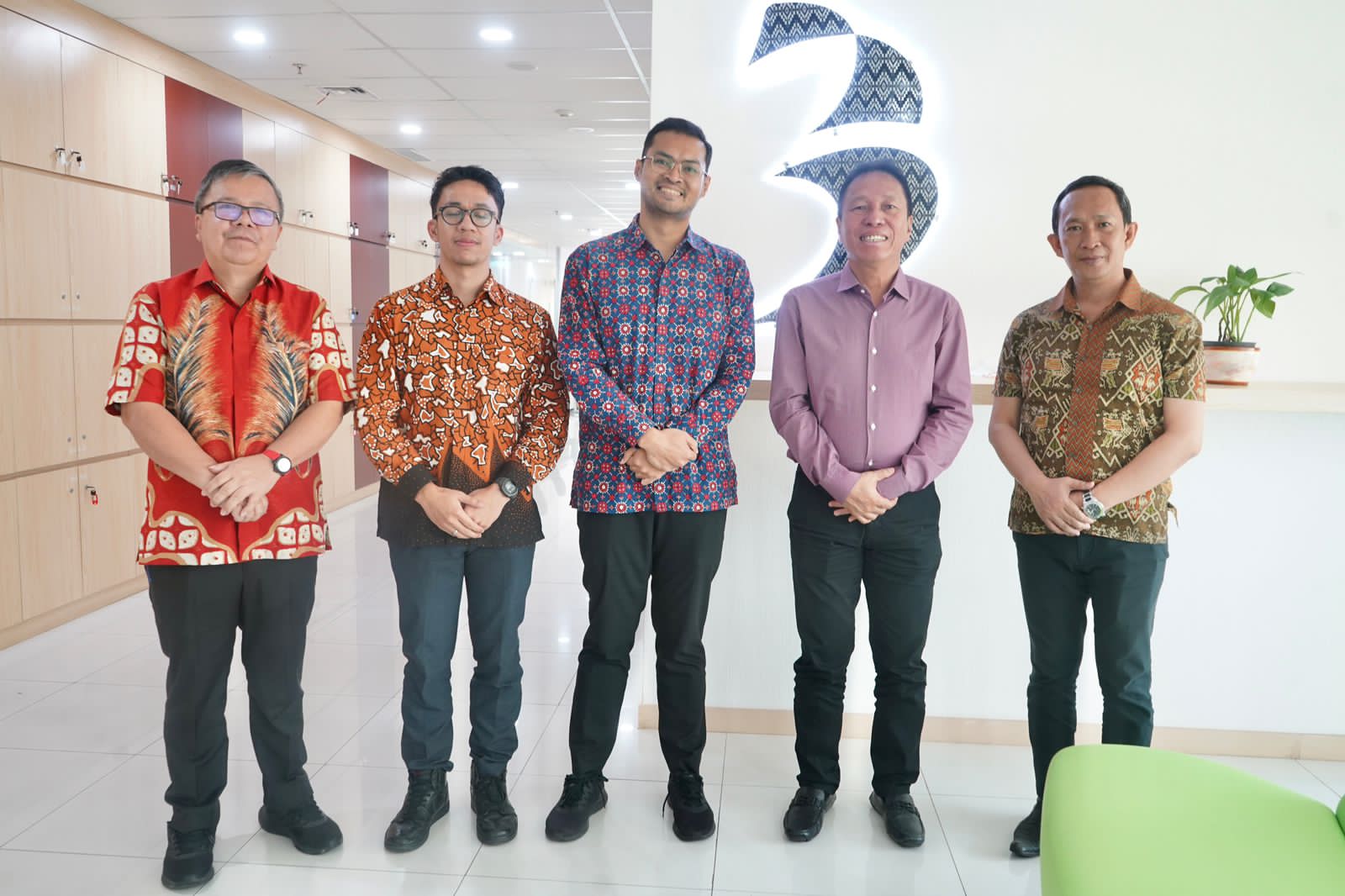 Bupati Minsel Kunjungi Kementerian PPN/BAPPENAS-RI
