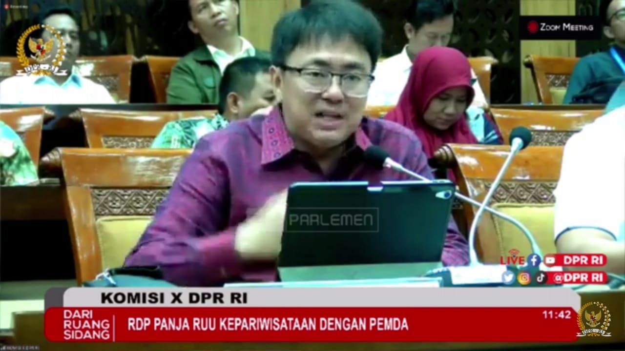 Cetak Sejarah, Walikota Manado Bicara di DPR RI