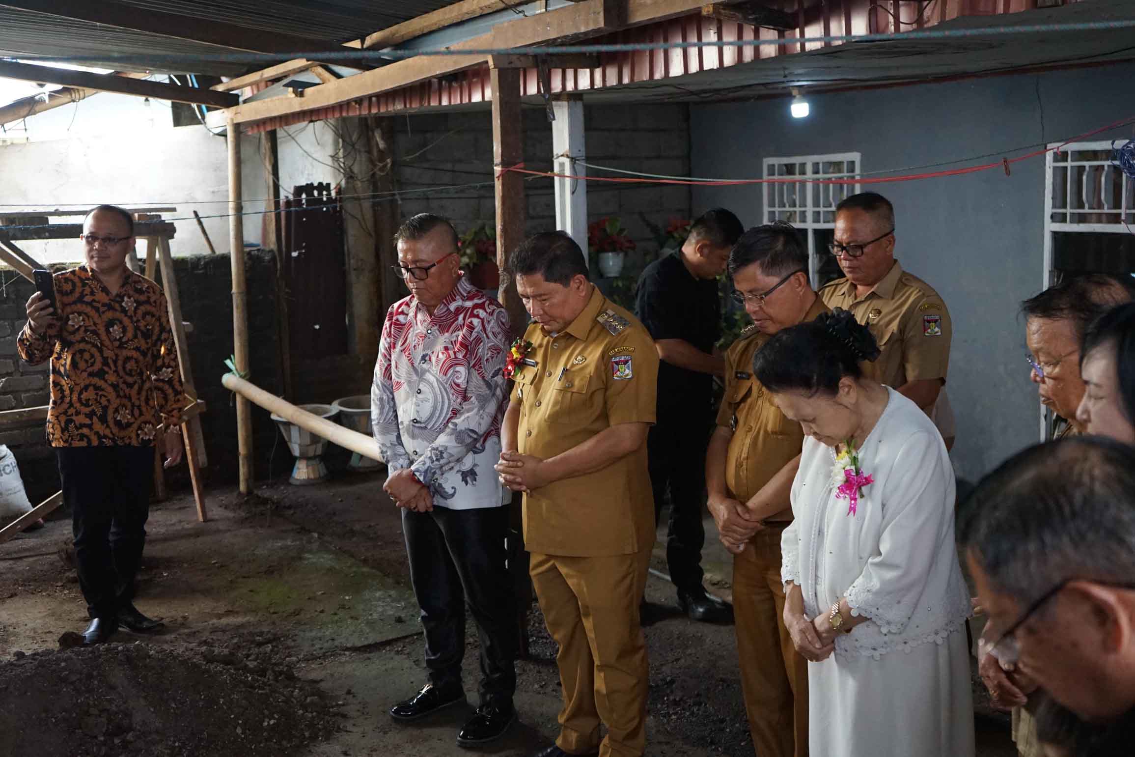 Bupati Kumendong Hadiri Ibadah Pentahbisan GPdI Agape Lemoh