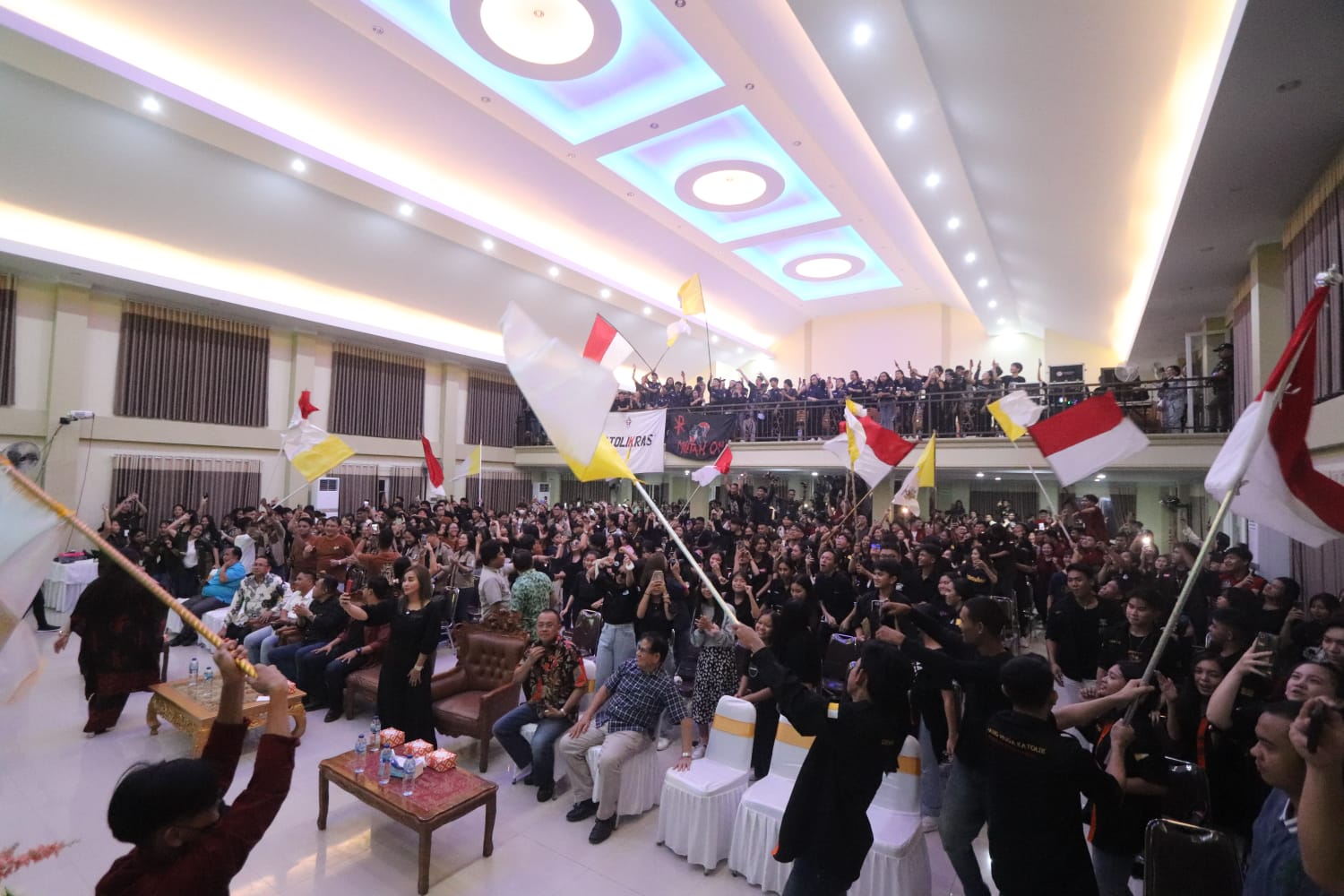 Ratusan OMK Kevikepan Rayakan Paskah, Tiga Pimpinan Daerah Bertemu