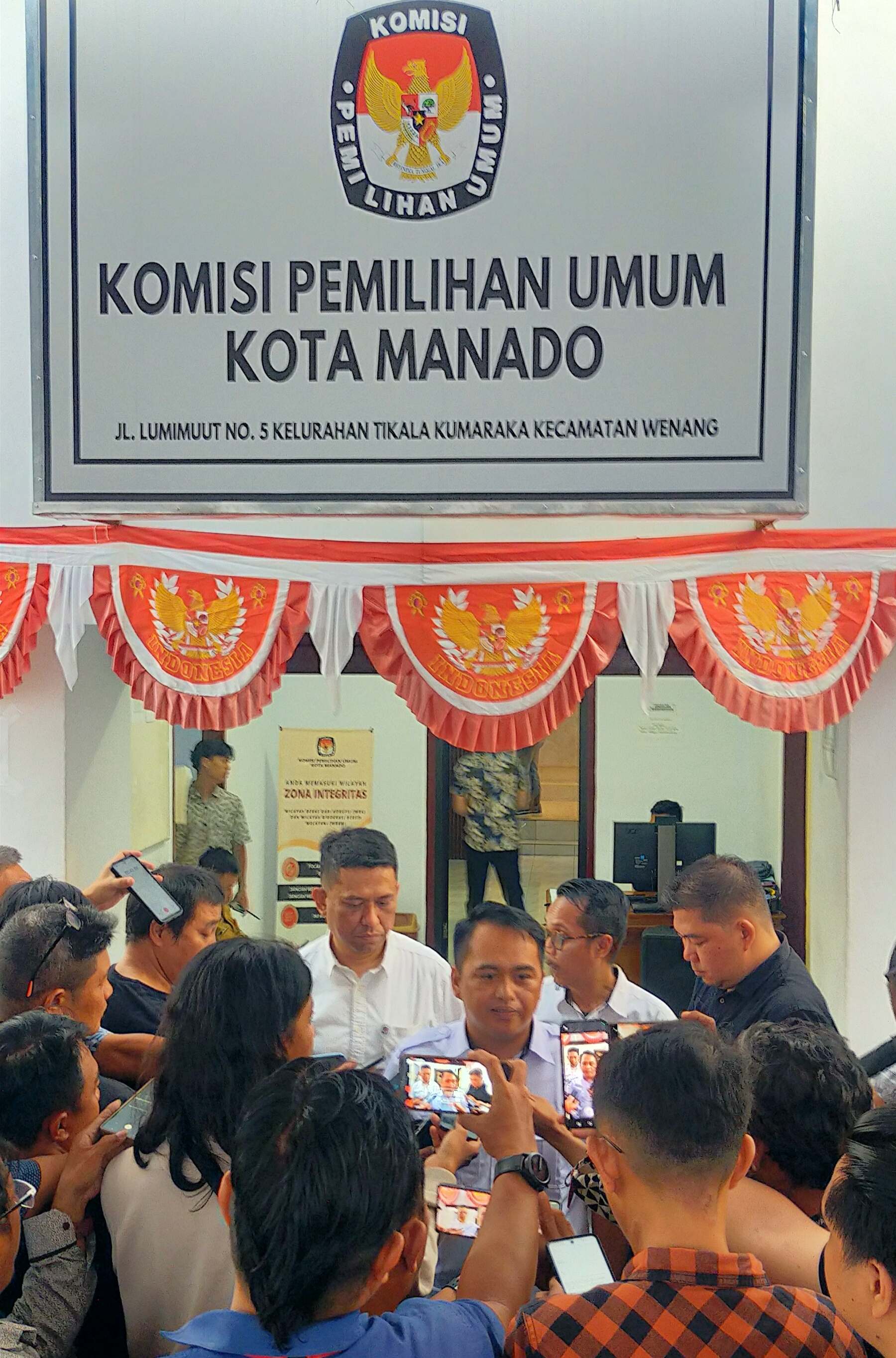 KPU Manado Buat Simulasi Pendaftaran Paslon, Hari Terakhir Ditutup Tengah Malam