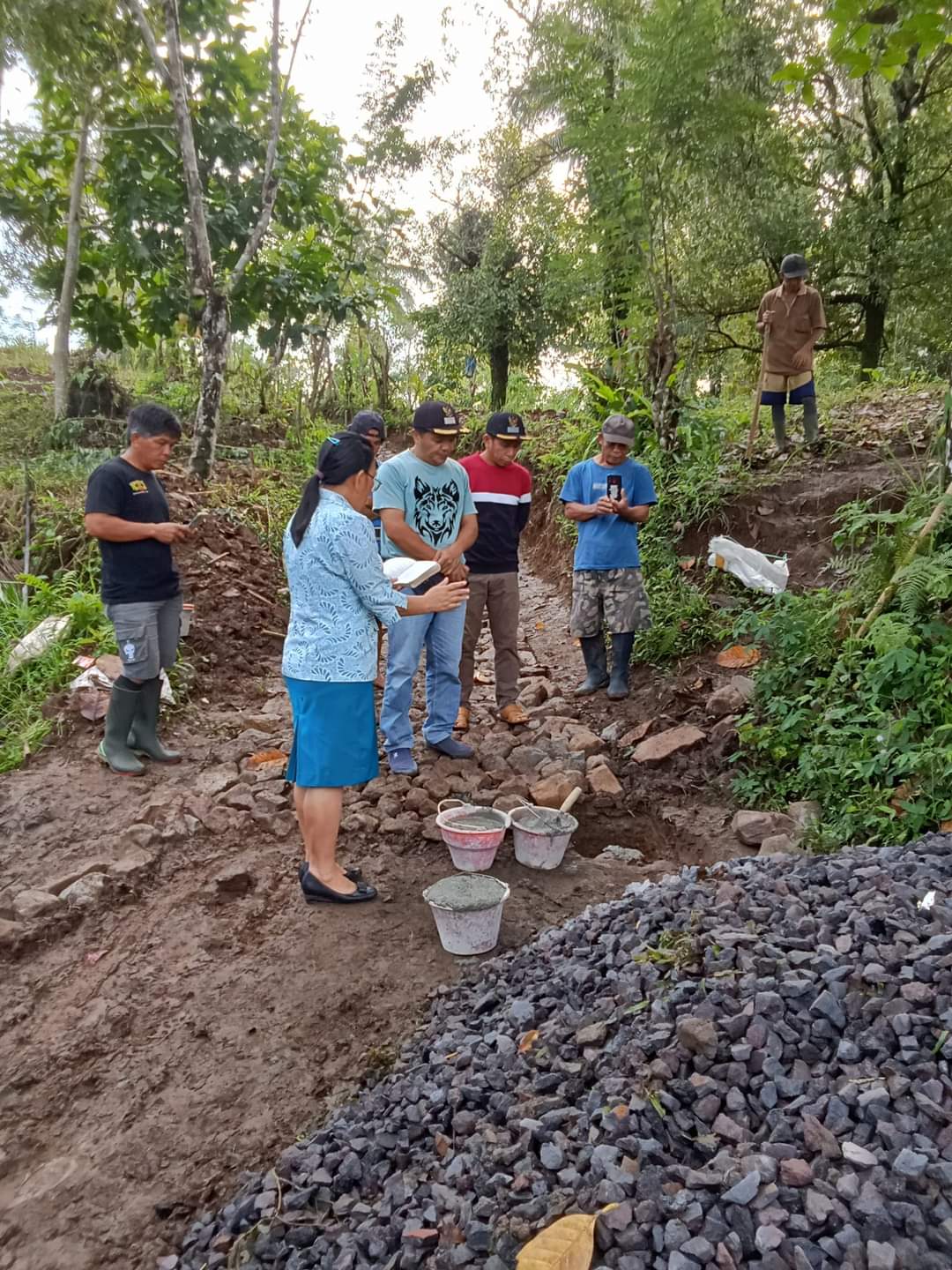 Dandes Tahap I 2024, Pemdes Keroit Bangun Rabat Beton Jalan Usaha Tani