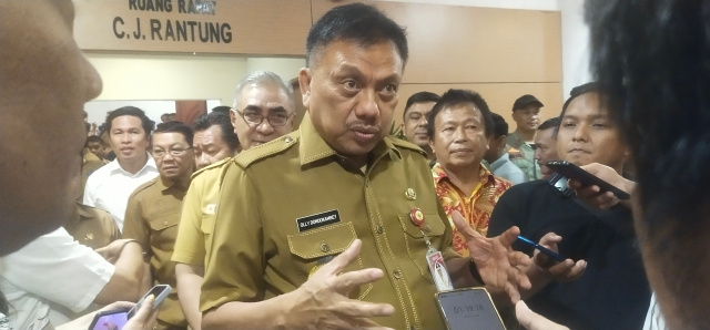 Kembali Gelar Promosi dan Rotasi Jabatan, Olly Tekankan Pentingnya Kolaborasi ASN