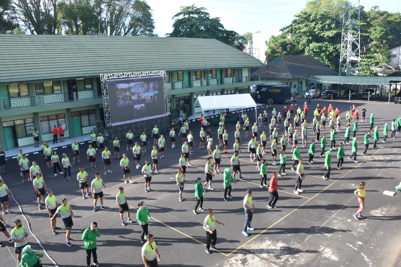TNI AU dan AD, Olahraga Bersama di Makorem 131 Santiago Manado