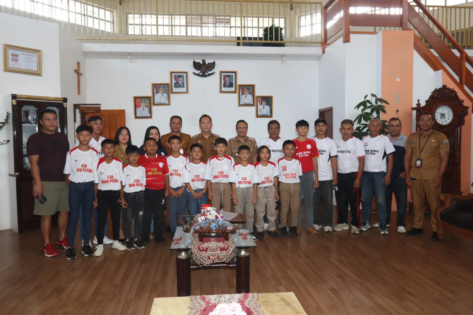 Forum Sepakbola Anak Indonesia Bergulir,  Walikota Tomohon Apresiasi Tim Sepakbola SSB Bina Putra