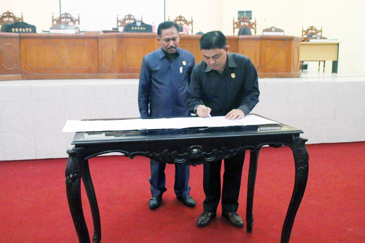 Golkar Pending SK Pimpinan DPRD Bolmong