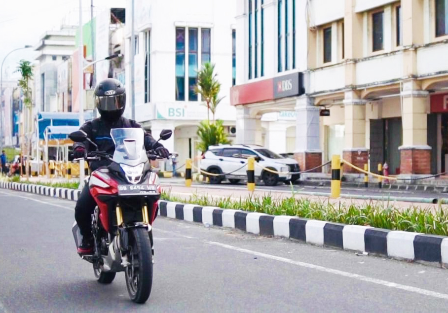 Tips Berkendara dari Instruktur Safety Riding Honda DAW